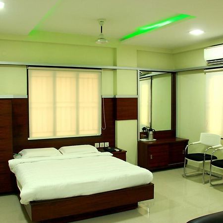 Shubh Vaibhav Inn Visakhapatnam Ngoại thất bức ảnh